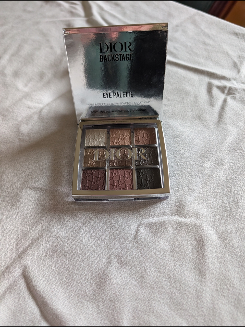 Dior Eyeshadow Palette 002 Smoky Essentials New - Picture 7 of 8